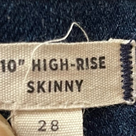 Madewell High Rise Distressed Ankle Skinny Jeans Asymmetrical Hem Women’s 28 - Picture 15 of 17